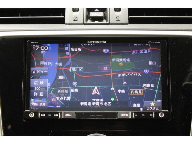 カロッツエリア製メモリーナビゲーション(AVIC-RZ99)装着。初めての土地でも迷わず目的地まで行けます。