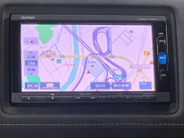 ホンダ純正ナビ付き！独自のインターナビ搭載により、リアルタイムの交通渋滞情報だけでなく、お出掛け先の天気や様々な情報も取得できドライブをよりお愉しみ頂けます！♪