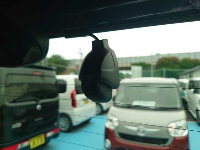★純正ナビ連動前後ドライブレコーダー★【リアカメラ】