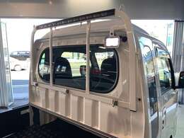 ガードフレームプロテクター！LED作業灯付き！