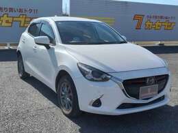 パールホワイトのボディカラー！お手入れも楽々！