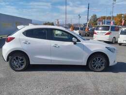 コンパクトなボディなので狭い道でもスイスイ進めます！