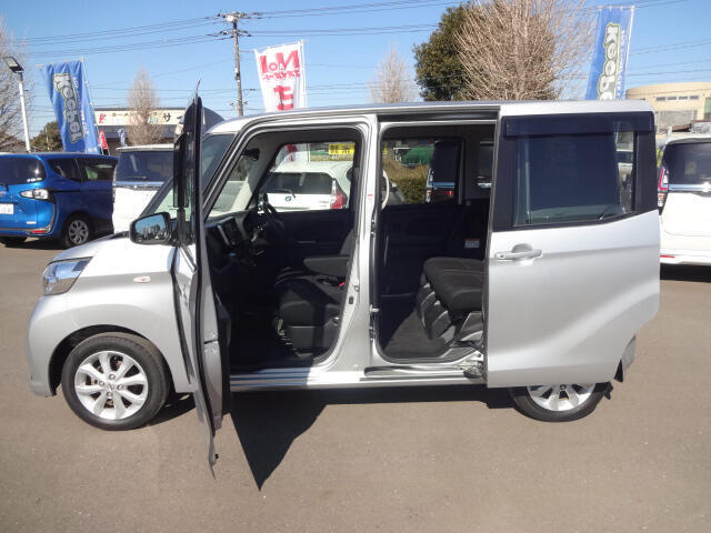 私達はお客様が楽しく、そして安全な車選びができますよう、分かりやすい情報開示を心がけております。価格の表示に関しては、支払総額を掲載する事で、初心者のお客様にも安心な情報をお届け致します。