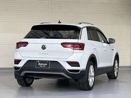 ■アダプティブクルーズコントロール/レーンキープアシストシステム/プリクラッシュブレーキシステム/ブラインドスポットディテクション/リアトラフィックアラート/オプティカルパーキングシステム！