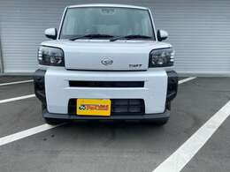 ☆届出済未使用車とは☆　登録がされているお車で走行距離は10キロほどで誰も乗っていない車です！展示車はキズが付いてしまう場合もあるので直接ご確認くださいませ。