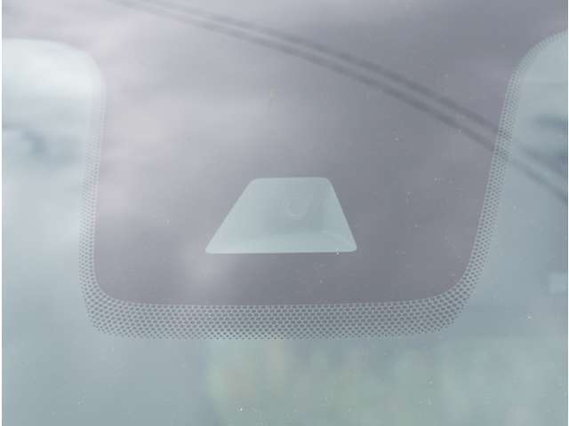 衝突軽減ブレーキ付きでもしもの時にも安心です！