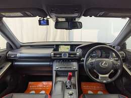 オートエクスチェンジでは全国より良質なお車を厳選して仕入れております。お問い合わせは【052-795-3421】まで！