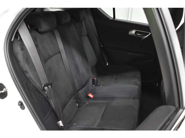 スーパーアップル青森店は、新車販売・中古車販売・車検・整備・鈑金塗装・用品販売・自動車保険を取扱い、トータル・カーライフサポート店舗です。