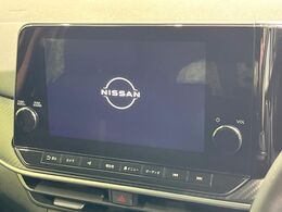 【大画面ナビ】人気の大型9インチナビを装備。存在感のある大画面はインパクト大！ナビ利用時のマップ表示は見やすく、テレビやDVDは臨場感がアップ！いつものドライブがグッと楽しくなります♪