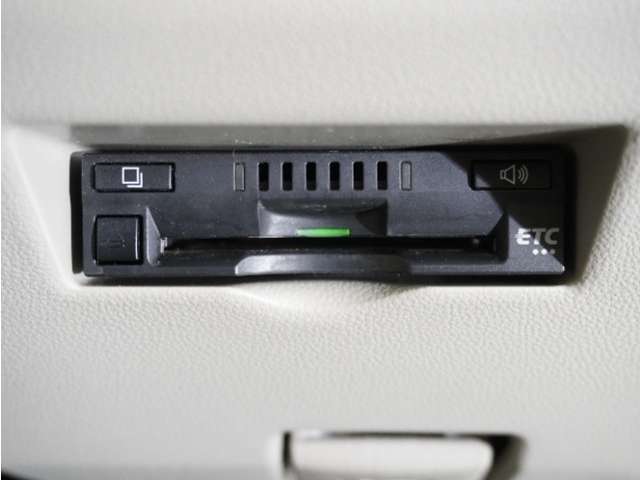 【ETC車載器】高速道路のご利用時にとても便利なETC車載器。セットアップ(費用別途)後にお渡ししとなります。