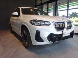 弊社中古車展示場は、高速道路も近いものですから、ご希望がございましたら高速試乗も承ります。お車によってはご試乗が難しい場合がございますので、一度弊社営業スタッフまでお問い合わせ下さい。