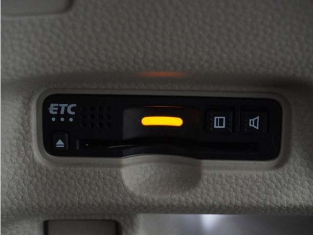 【ETC車載器】高速道路のご利用時にとても便利なETC車載器。セットアップ(費用別途)後にお渡ししとなります。