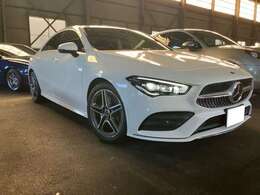 凄くきれいなCLA250が入庫致しました。ハーフレザーシートや360°カメラなどもついております。