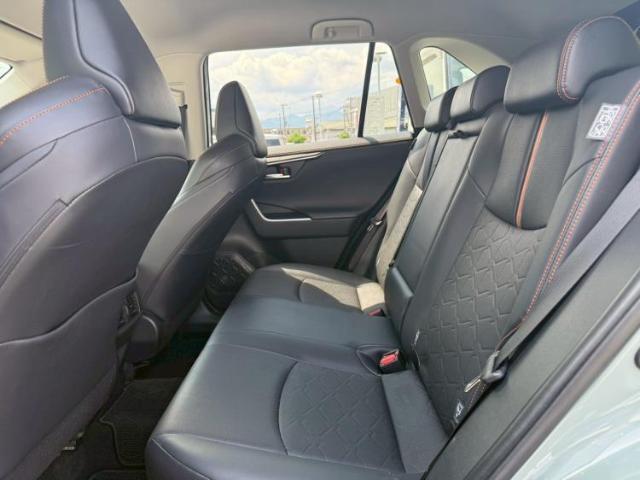 ネットで車を見ていてもイメージが湧かない・・・色々な会社や車がありすぎて何が良いのか分からない・・・そうお考えのお客様！ご相談のみでもOKです！WECARSでは中古車購入の基本をお伝えします！