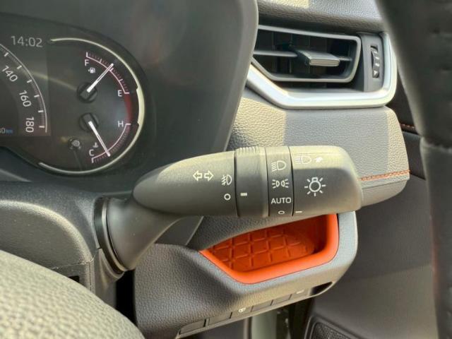 こちらのお車はいかがでしょうか？少しでも気になっていただけましたら是非お問い合わせください！さらにお車の詳細をお送りいたします！