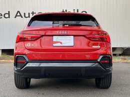 2021年モデル　17AW　ベージュレザーシート　サラウンドビューカメラ　LEDヘッドライト　アダプティブクルコン　サイド＆レーンアシスト　シートヒーター　電動テールゲート　電動シート　コーナーセンサー　TV