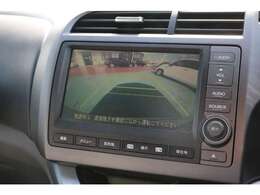 純正バックカメラ装備で後方も安心