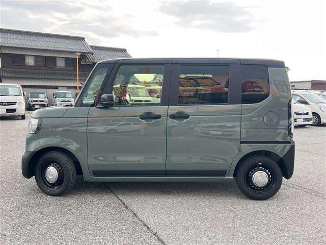 ■□■□■ 登録（届出）済未使用車はノルマ達成のために作られた走行100km未満、かつ初度登録または初度届出された車両でいわゆるアウトレット車です！■□■□■