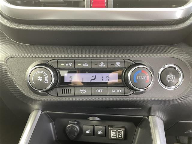 【運転席操作部】快適なドライブを楽しむための機能が装備されています！運転席から触れるので、使いやすいです！除菌プランいれていただくと、さらに清潔で安心していただけます！