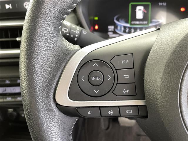 【運転席操作部】快適なドライブを楽しむための機能が装備されています！運転席から触れるので、使いやすいです！除菌プランいれていただくと、さらに清潔で安心していただけます！