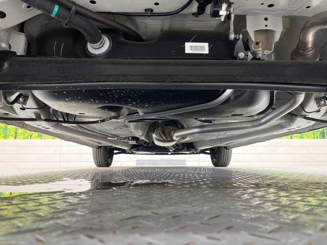 下回りがきれいなうちに、防錆加工の施工がオススメ。降雪地域はもちろん、沿岸部にお住いの方や、趣味でマリン・ウィンタースポーツをされる方に大変好評いただいております。