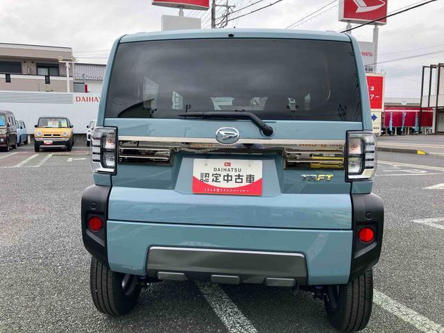自社リースアップ車両になります。
