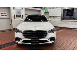 ※ショールーム以外の場所に在庫車輌を保管しておりますので、ご来店頂く前にお電話を頂けるとスムーズにご案内させて頂くことができます。