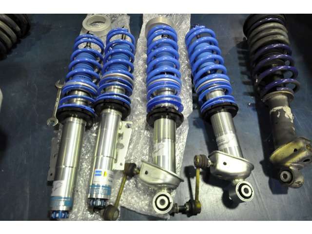 お車やご予算に合わせてナビオーディオや各種パーツのお取付いたします。お気軽にご相談下さい。