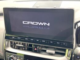 【メーカー純正12.3インチナビ】インテリアに溶け込むスタイリッシュな「専用設計」メーカーナビを装備♪視認性や操作性など基本性能にも優れ、より上質なカーライフをお楽しみいただけます。