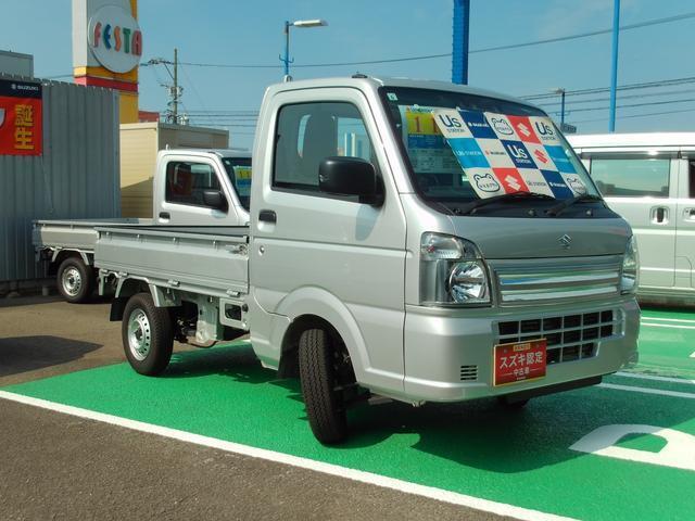 車体色　シルキーシルバーメタリック