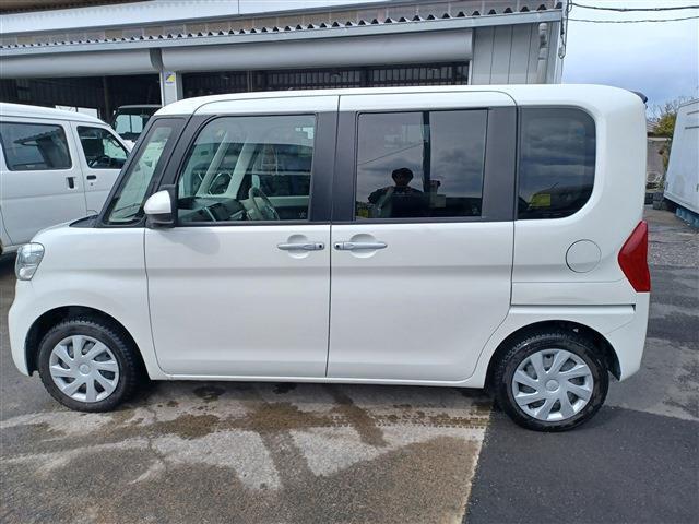 レンタカー利用後は内外装ともに毎回クリーニングを行ってきたため、大きな傷や損傷はございません☆