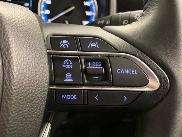 運転席廻りの画像になります