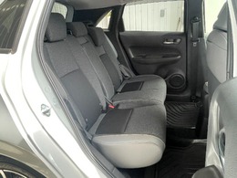 後席シートでもゆったり座ることができます。