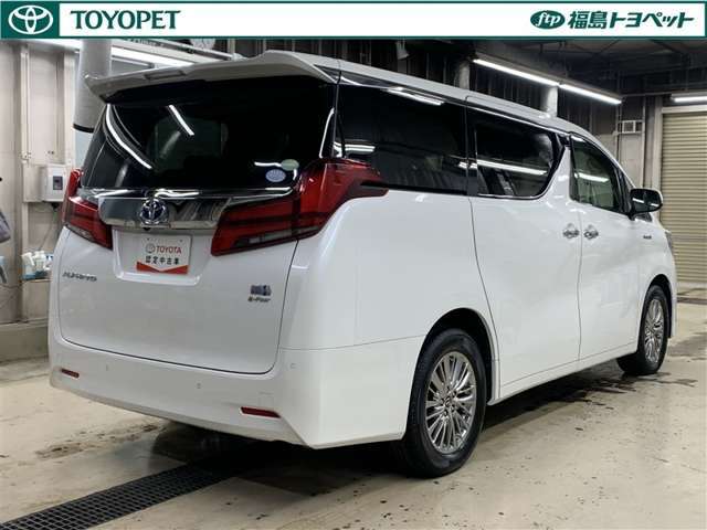 サポカーS装備。自動（衝突軽減）ブレーキなどの安全運転を支援する装置などを搭載し、ドライバーの安全運転を支援します。必ずご自身で安全運転を行ってください。