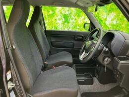 「この車の写真をもっと見たい」「状態が気になる」「この装備はついている？」どんな小さな疑問でもお気軽にお問い合わせください！