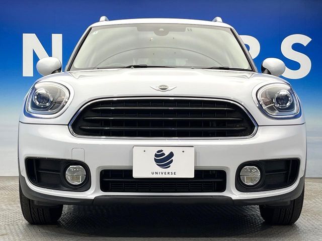 ●ご覧の通り綺麗な状態を維持しているお車ですが、小さなキズの状況や他の箇所のお写真もお送りできます。ご遠方の方でも安心してご検討いただける様、お客様のご希望に応じて出来る限りご対応させていただきます。