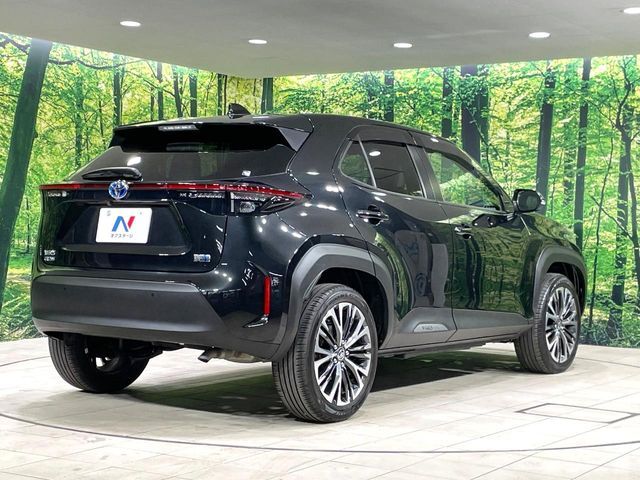 ☆全国のネクステージからお取り寄せが可能※！遠方の店舗に展示してあるクルマが気になる場合も、最寄りの店舗でご覧いただくことが可能です！是非私たちに要望をお聞かせください！※別途費用