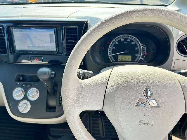 おかげさまで35周年！！全国直営20店舗！！総在庫3000台のカーディーラー！！きっと見つかるあなたの一台！！低価格な良質車がぞくぞく入庫！！更新情報もお見逃し無く！！