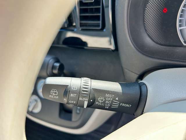 乗換えをご検討の方はチャンスです！！下取りキャンペーン開催中！！！査定額0円といわれた車輌、事故現状車、不動車も10万円の査定額保証！！詳細はスタッフまでお問い合わせ下さい！！