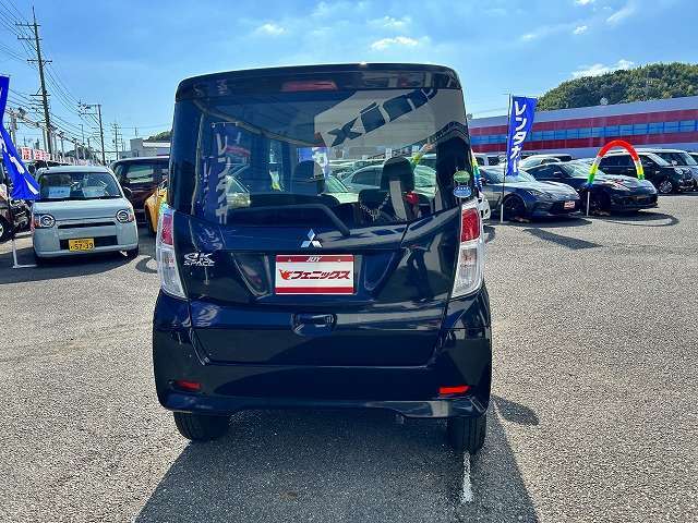 お支払いをローンでお考えの方は、お得な車検パックのご契約で、実質年率3.9％をご利用いただけます。次回の車検代行、エンジンオイル交換6回が無料、撥水コーティングなどが付いたお買い得プランです。