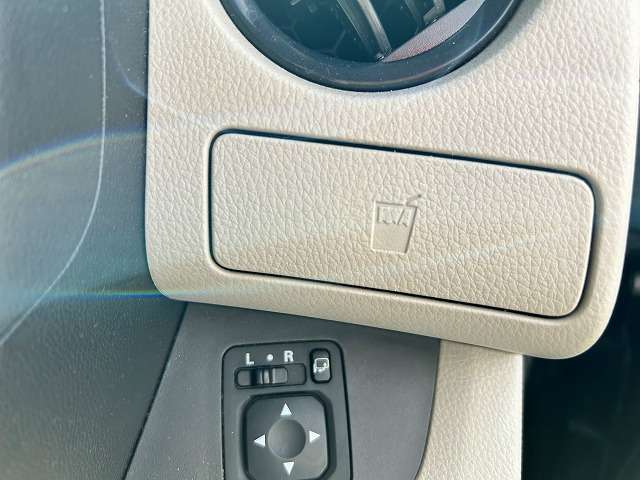 お支払いをローンでお考えの方は、お得な車検パックのご契約で、実質年率3.9％をご利用いただけます。次回の車検代行、エンジンオイル交換6回が無料、撥水コーティングなどが付いたお買い得プランです。