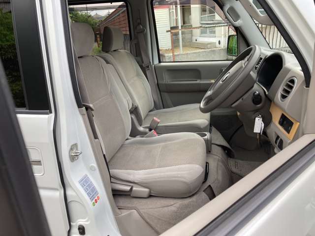 通常運転席フロントシート