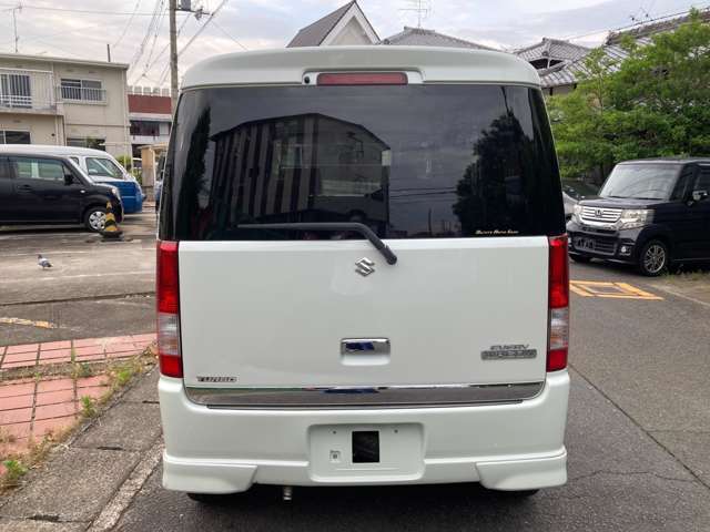 リアー
