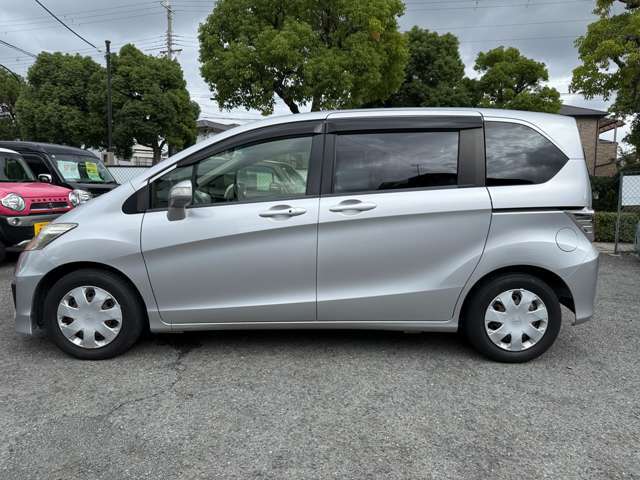 最寄り駅は【阪急伊丹駅】または【JR伊丹駅】です☆公共交通機関をご利用の上、ご来店の場合は、駅までお迎えに上がることも可能です☆お気軽にお申し付けください♪