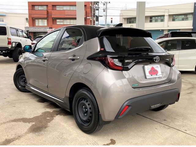 ユーザーから直接買い取った良質車を、お値打ち価格でお届けする買い取り直販がカーチスのビジネスモデル！カーチスでアナタのお探しのクルマがきっと見つかります。