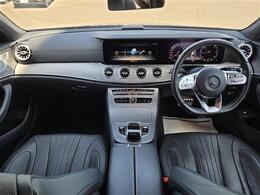 【インパネ全体】全方位で視界が広く、高い目線で運転もしやすいです！