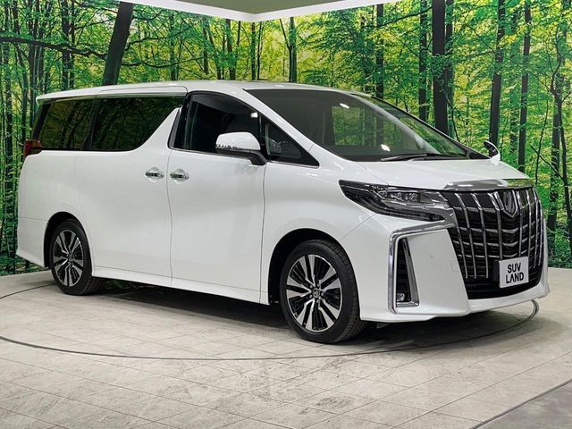 大好評のボディコーティング「弾スプラッシュコート」もご納車までに施工可能。通常のガラスコートと異なる、耐久年数6年の無機質ガラスコーティングが、ボディをキレイな状態に保ってくれます。