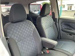 『ワイド保証1年』　12Vバッテリーは1年間走行距離無制限で無料保証。（ワイド保証ライトは3ヶ月間）