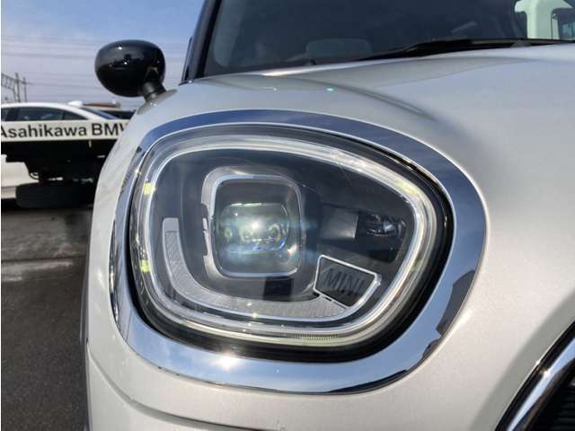 LEDヘッドライト