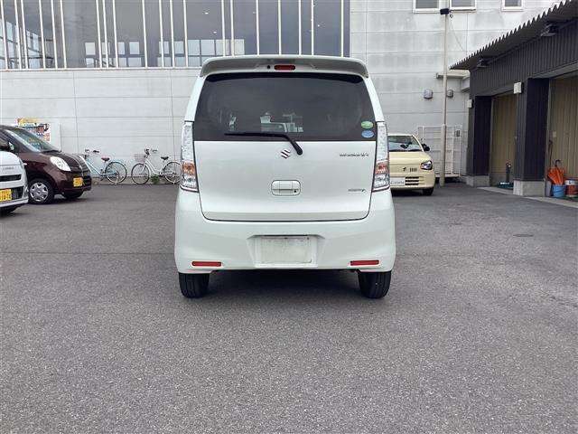 ■□■□■ 登録（届出）済未使用車はノルマ達成のために作られた走行100km未満、かつ初度登録または初度届出された車両でいわゆるアウトレット車です■□■□■
